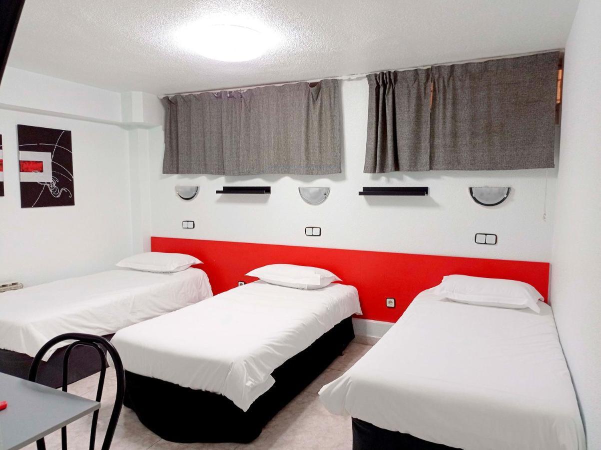 Hostal Lady Ana Maria Collado Villalba Room photo